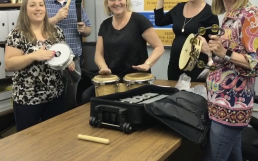 Sam Ash San Antonio donates instruments for music therapy